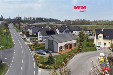 Prodej stavebního pozemku, 589 m² 0
