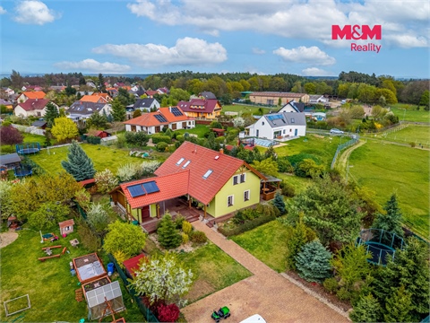 Prodej rodinného domu, 164 m² - 24