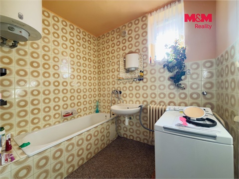 Prodej rodinného domu, 214 m² - 26