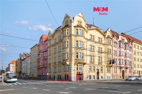 Prodej obchodních prostor, 111 m² 0