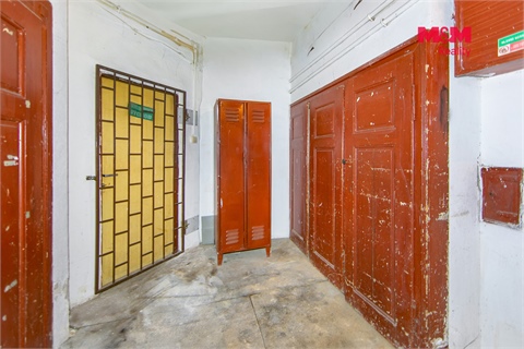 Prodej obchodních prostor, 111 m² 10