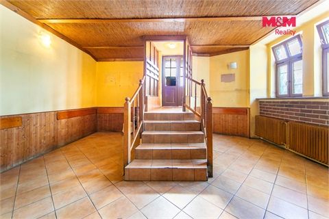 Prodej obchodních prostor, 111 m² - 2