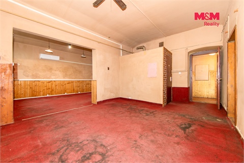 Prodej obchodních prostor, 111 m² 8