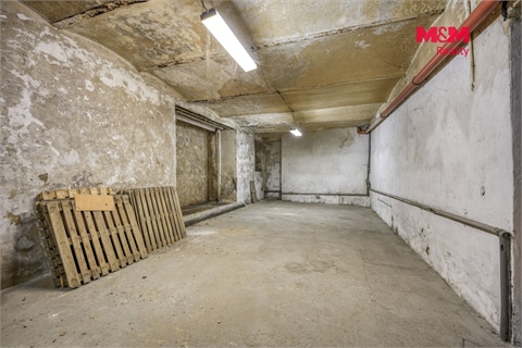 Prodej komerčního objektu, 560 m² - 10