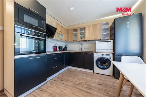 Prodej bytu 3+1, 71 m² - 0