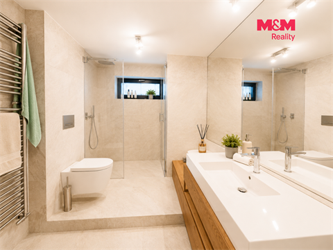 Prodej rodinného domu, 190 m² - 8