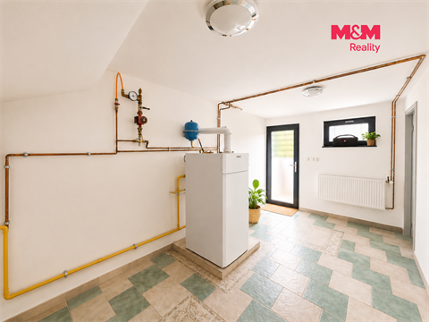 Prodej rodinného domu, 190 m² 12