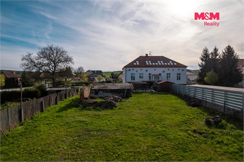 Prodej stavebního pozemku, 1 040 m² 4