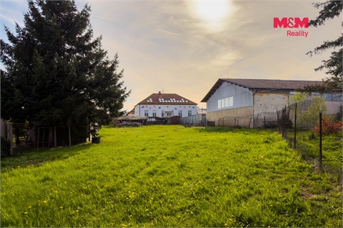 Prodej stavebního pozemku, 1 040 m² 6