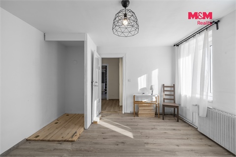 Prodej komerčního objektu, 172 m² - 28