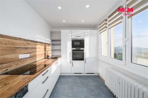 Prodej bytu 3+1, 68 m² - 0