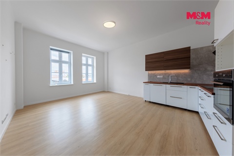 Prodej bytu 3kk, 90 m² - 12