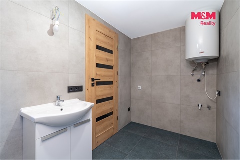 Prodej rodinného domu, 75 m² 12
