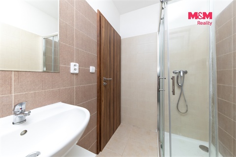Prodej bytu 2kk, 50 m² - 18