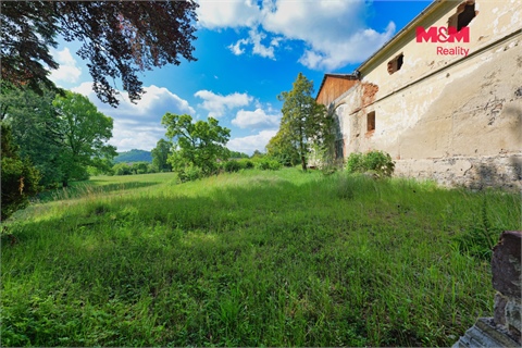 Prodej komerčního objektu, 1 400 m² 8