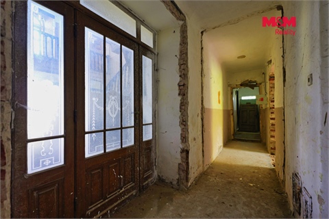 Prodej komerčního objektu, 1 400 m² - 18