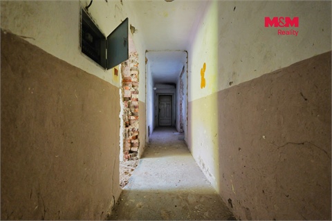 Prodej komerčního objektu, 1 400 m² - 20