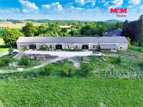 Prodej komerčního objektu, 1 400 m² 4