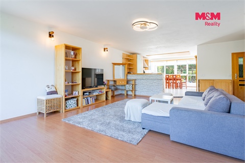 Prodej rodinného domu, 157 m² 2