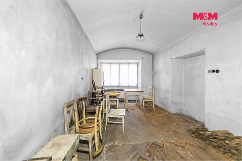 Prodej rodinného domu, 285 m² 10