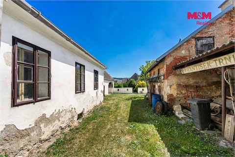 Prodej rodinného domu, 285 m² - 6