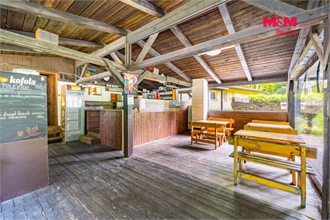 Prodej komerčního objektu, 795 m² 18