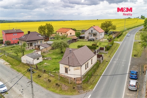 Prodej stavebního pozemku, 1 281 m² 2