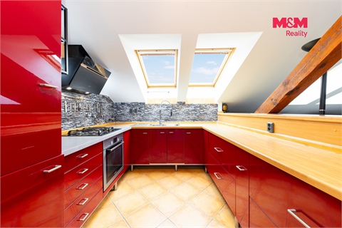 Prodej bytu 3kk, 95 m² - 0
