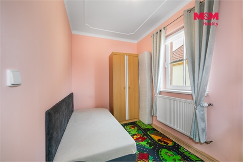 Prodej rodinného domu, 197 m² 6