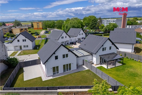 Prodej rodinného domu, 127 m² 2