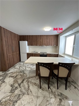 Pronájem bytu 1+1, 37 m² 0