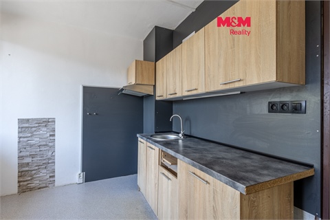 Prodej bytu 2+1, 72 m² 0