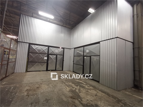 Pronájem skladu / haly, 465 m² 2