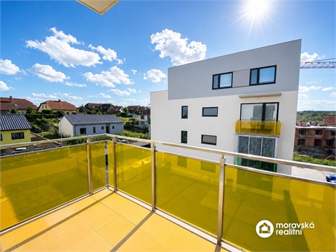 Pronájem bytu 1kk, 37 m² - 0