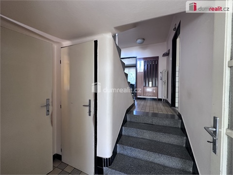 Prodej rodinného domu, 1 002 m² - 4