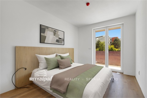Pronájem bytu 3kk, 82 m² 14