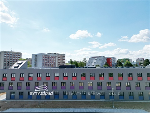 Pronájem bytu 2kk, 33 m² 14