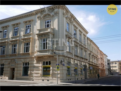 Pronájem kanceláře, 88 m² 0