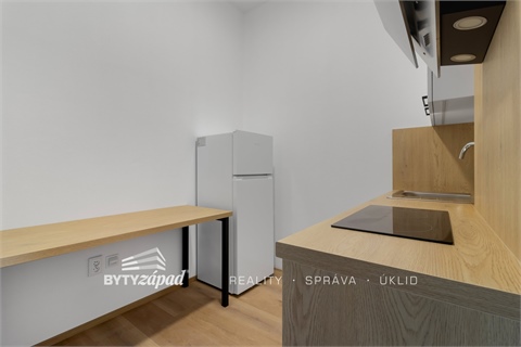Pronájem bytu 2kk, 33 m² 2