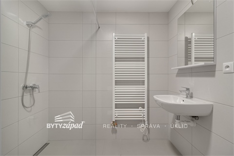 Pronájem bytu 3kk, 82 m² 18