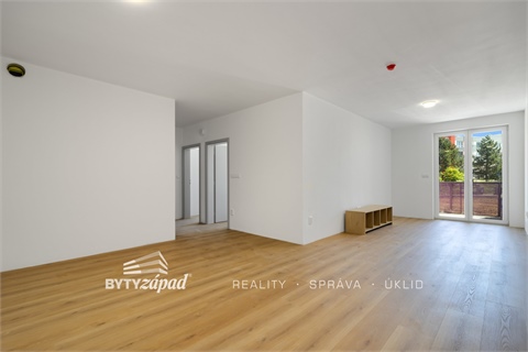 Pronájem bytu 3kk, 82 m² 16
