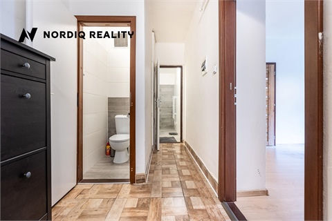 Prodej bytu 1+1, 42 m² 8