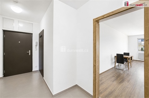 Pronájem bytu 2kk, 63 m² - 10