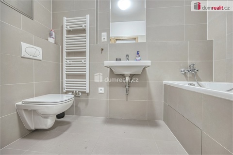 Pronájem bytu 2kk, 63 m² 14