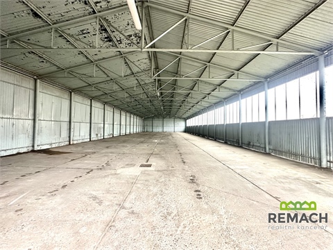 Pronájem skladu / haly, 660 m² 2