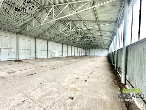 Pronájem skladu / haly, 660 m² - 2