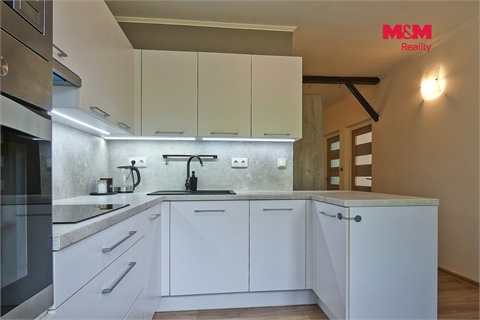 Prodej bytu 3+1, 81 m² - 12