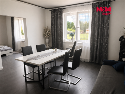 Prodej rodinného domu, 250 m² - 10