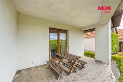 Prodej rodinného domu, 200 m² - 10