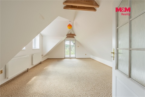 Prodej rodinného domu, 200 m² 14